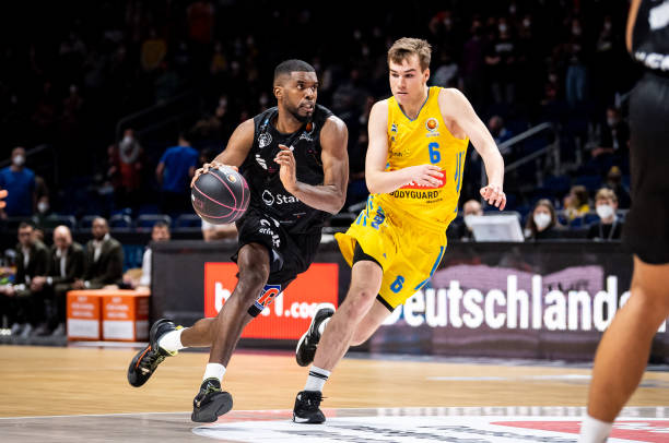 准识破发球 准识破发球