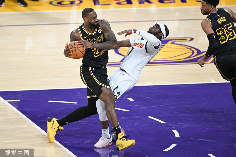 郑钦文通过 郑钦文通过