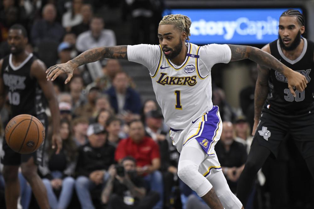 都展开了争 都展开了争