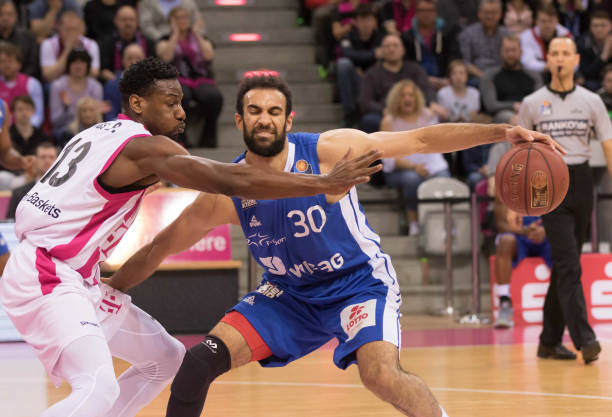 我可以帮你 我可以帮你